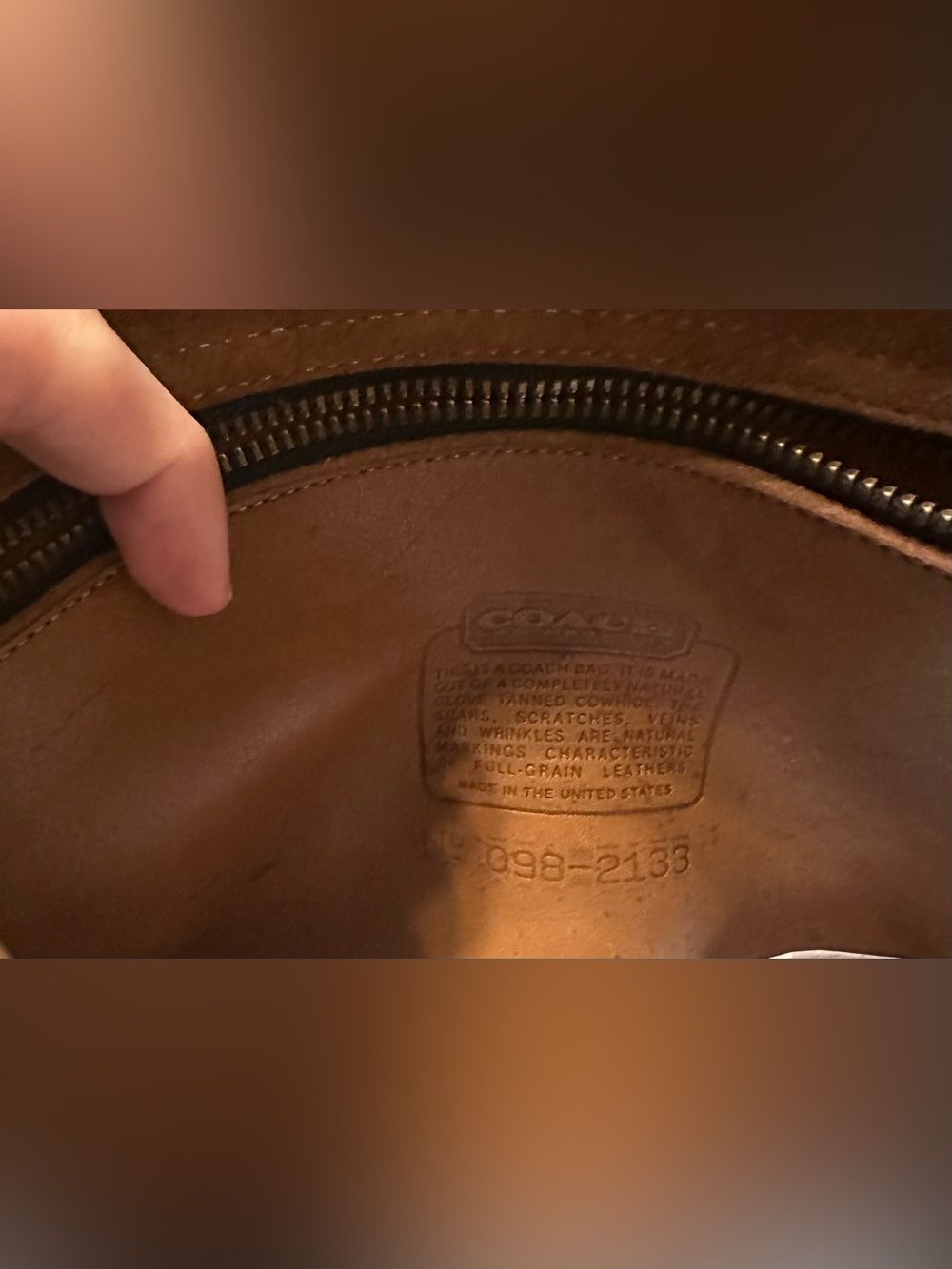 Vintage coach stewardess bag. British tan. Hand painted. - Picture 8 of 13